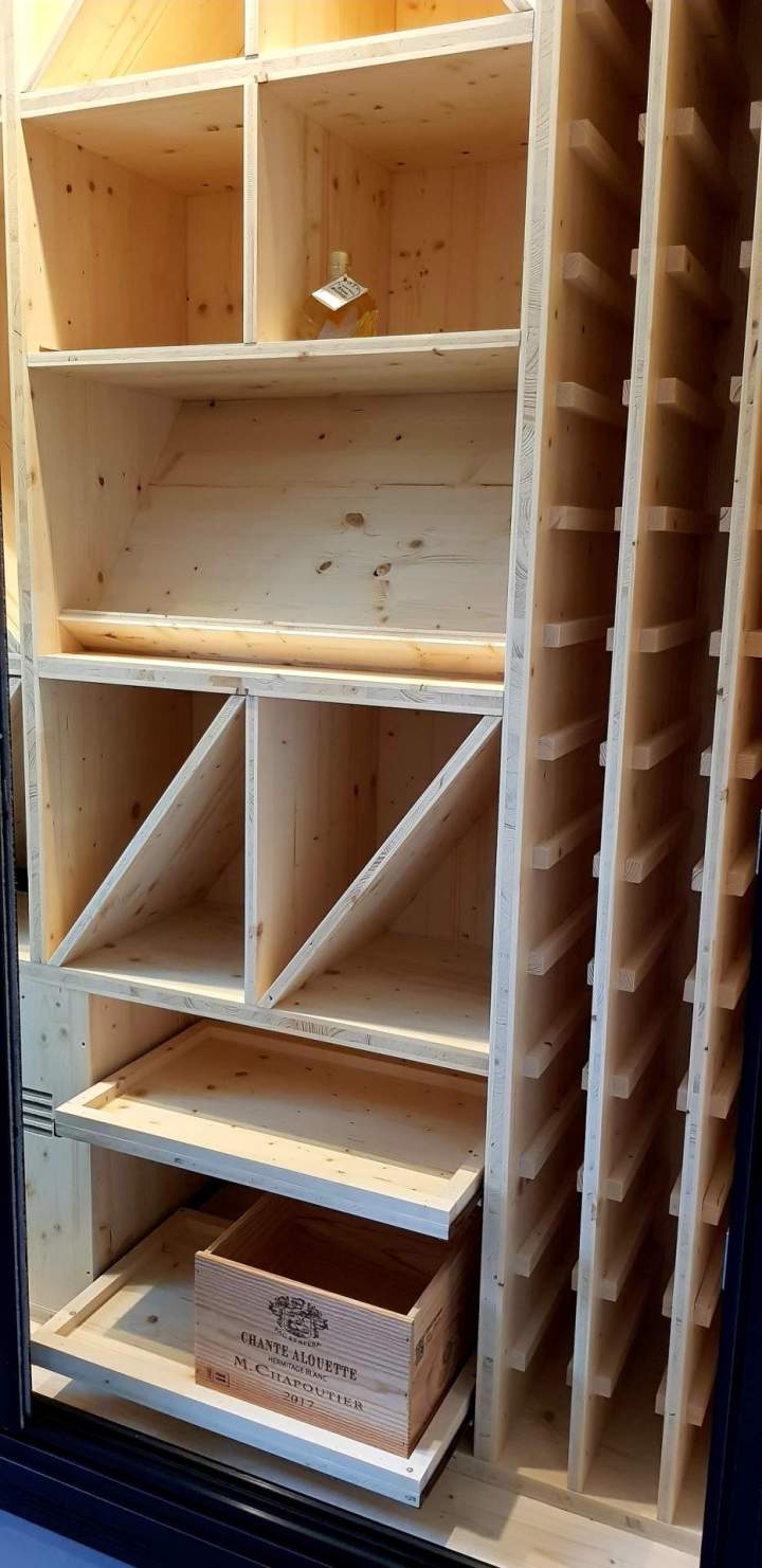 Pose de cave à vin sur mesure Lyon